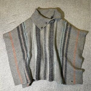 Eddie Bauer Rest & Repeat Funnel-Neck w Buttons Poncho Sweater Size M/L